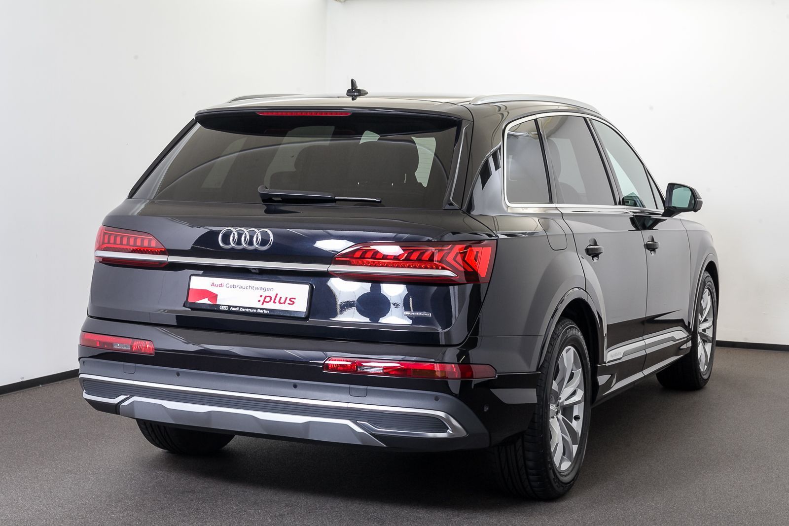 Audi Q7 45 TDI qu.tiptr. AHK 7.SITZER 360°K MATRIX