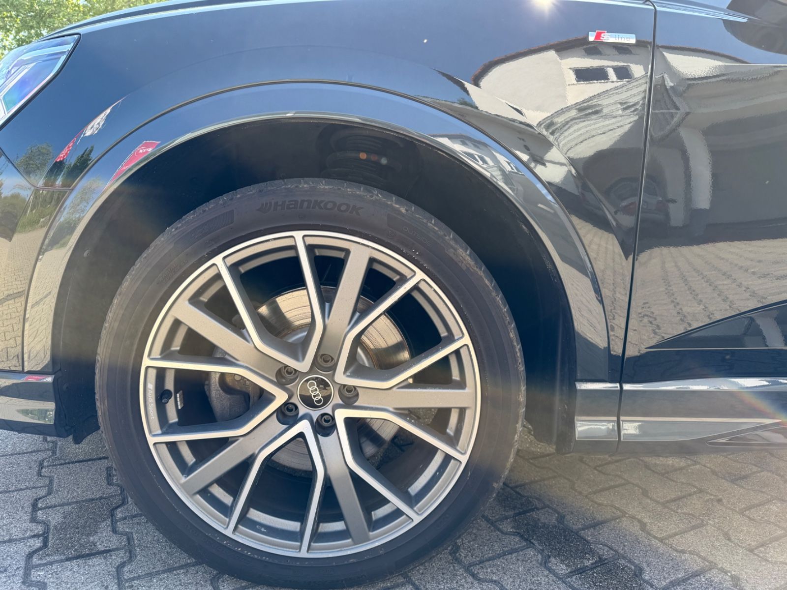 Audi Q3 Sportback 40 TDI quattro S line - Samsaru's Car Outlet