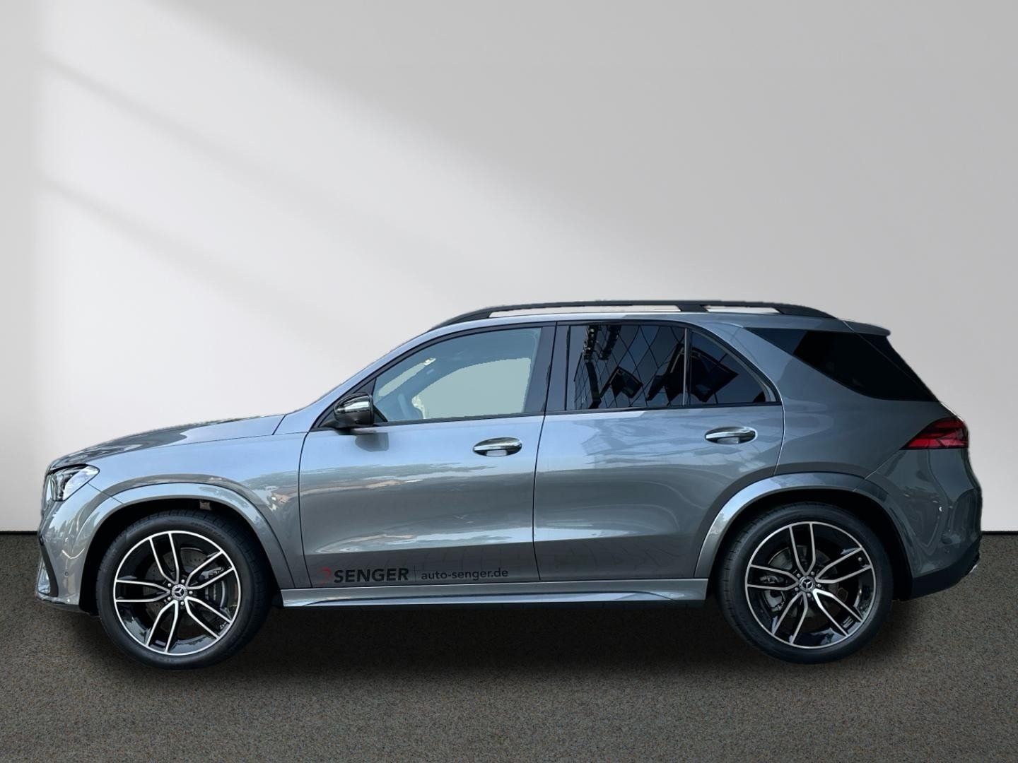 Mercedes-Benz GLE 450 4M AMG Distronic Multibeam-LED Pano AHK