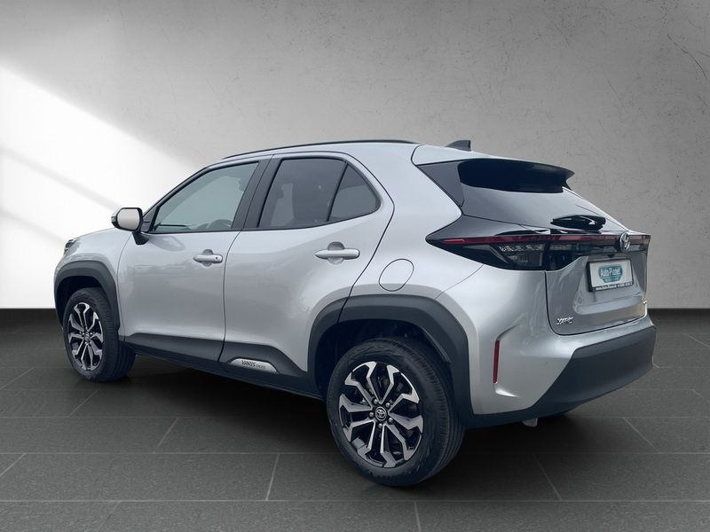 Toyota Yaris Cross 1.5 Hybrid Teamplayer *2xPDC*BLIS*LH