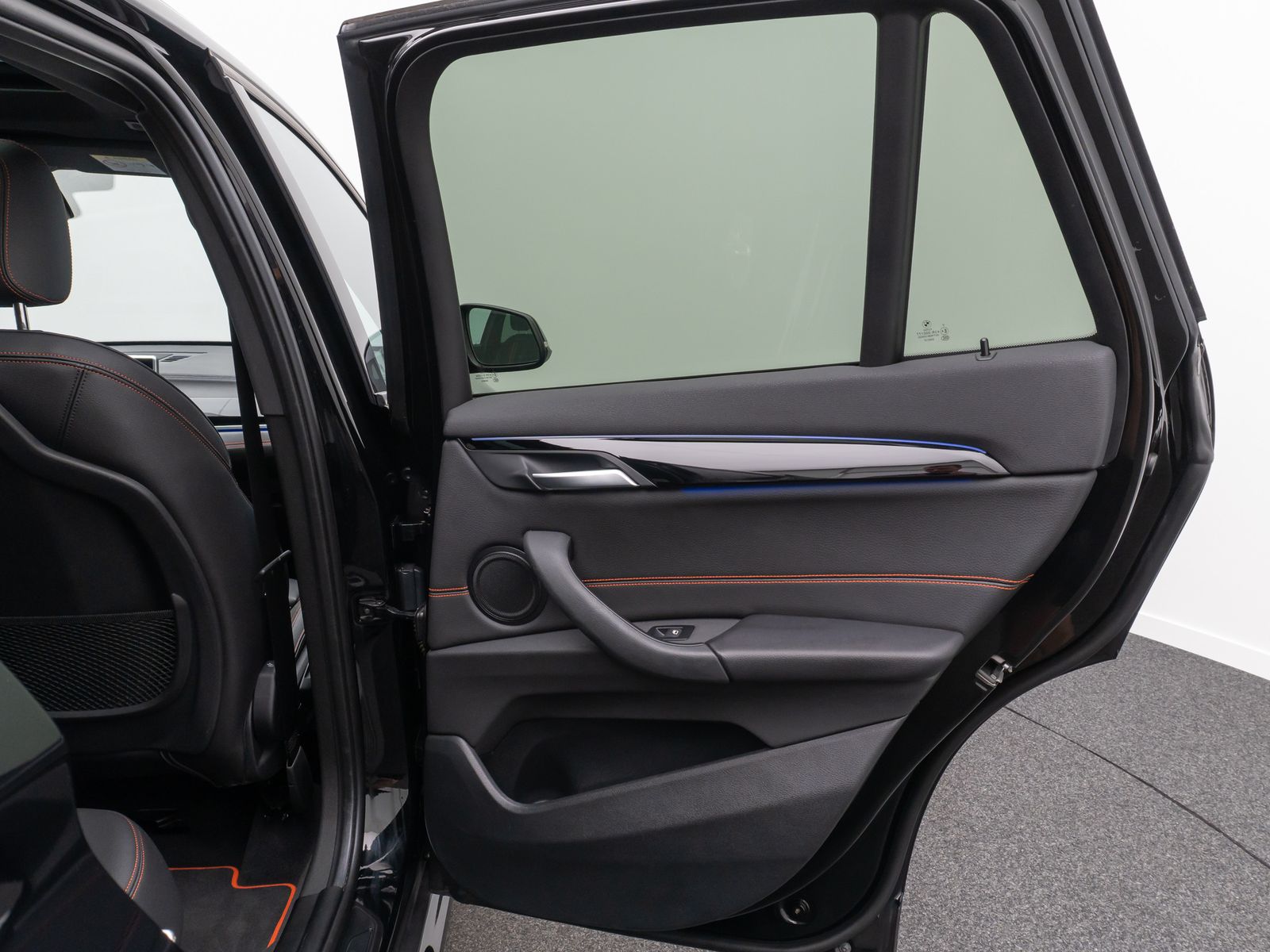 BMW X1 xD20i Sport Line - Samsaru's Car Outlet