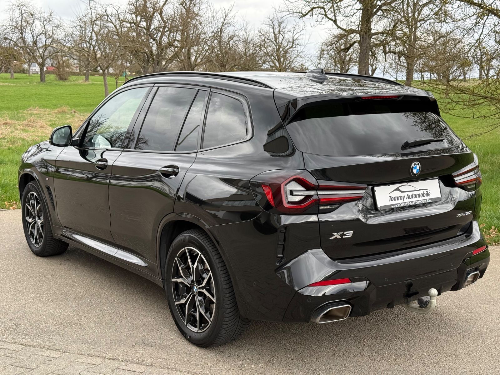 BMW X3 xDrive 30 i M Sport - Samsaru's Car Outlet