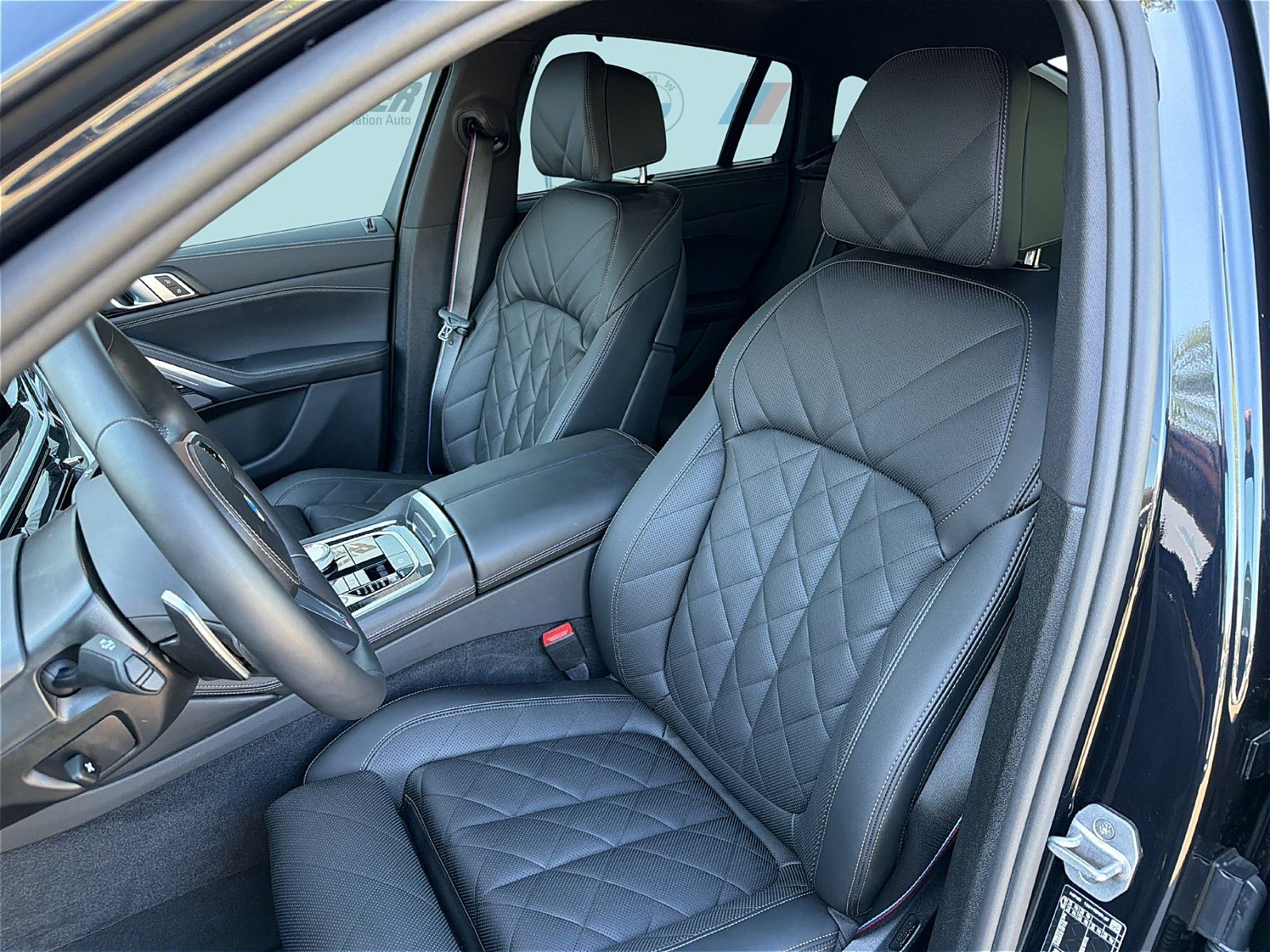 BMW X6 xDrive40d M Sport 22" ACC Pano AHK Standhzg M