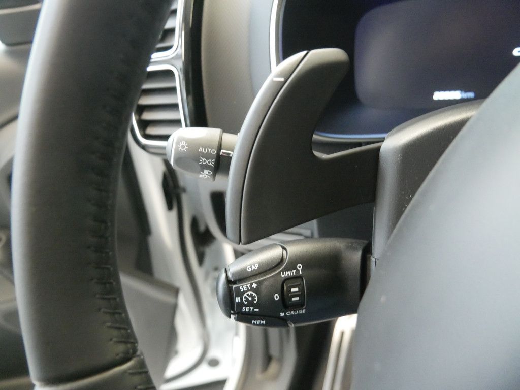 Citroën C5 Aircross PureTech 130 S&S EAT8 Shine ACC LED