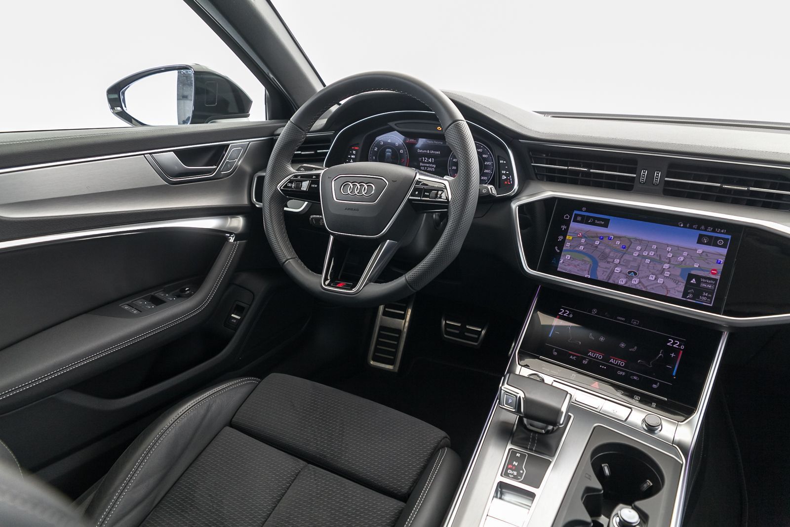 Audi A6 Avant S line 45 TFSI quattro S tr. - Samsaru's Car Outlet