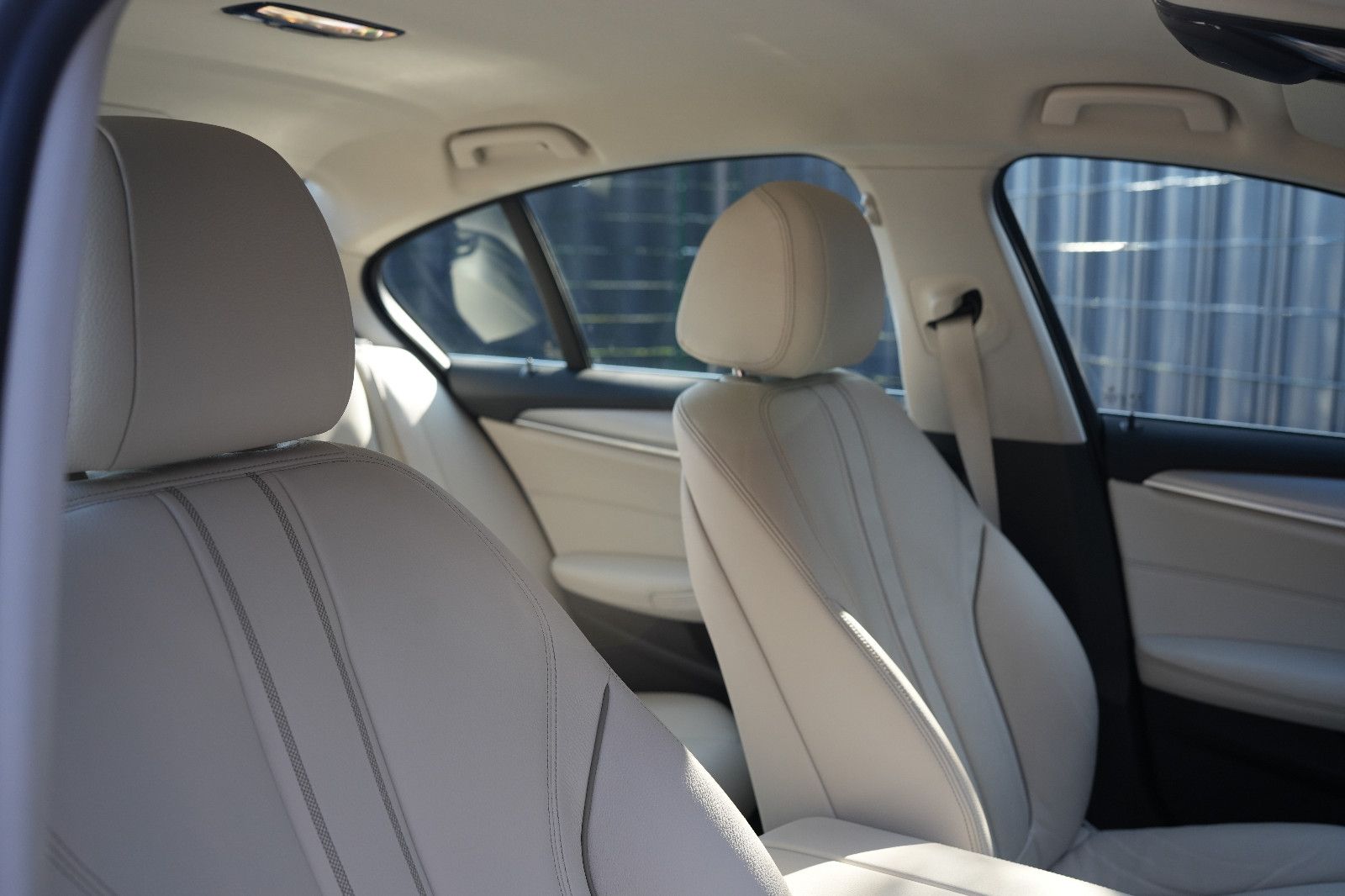 BMW 520d XDrive*LASER*HEADUP*ACC*DDC*ABL*STANDHZG*