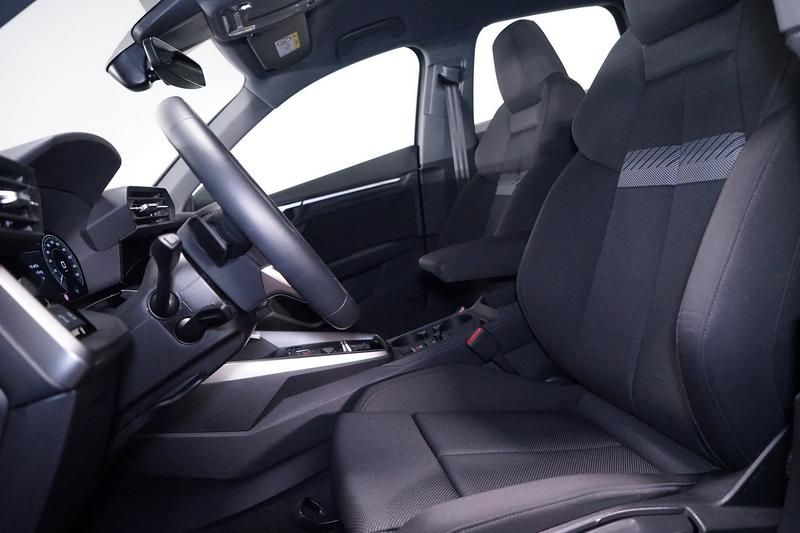 Audi A3 1.4 TFSIe PHEV  S Tronic*ACC*ACC*Virtual*Navi