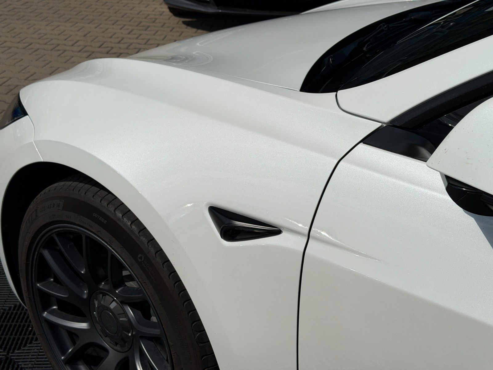 Tesla MODEL 3 HIGHLAND LR AWD | ENHANCED AP 4 KI |