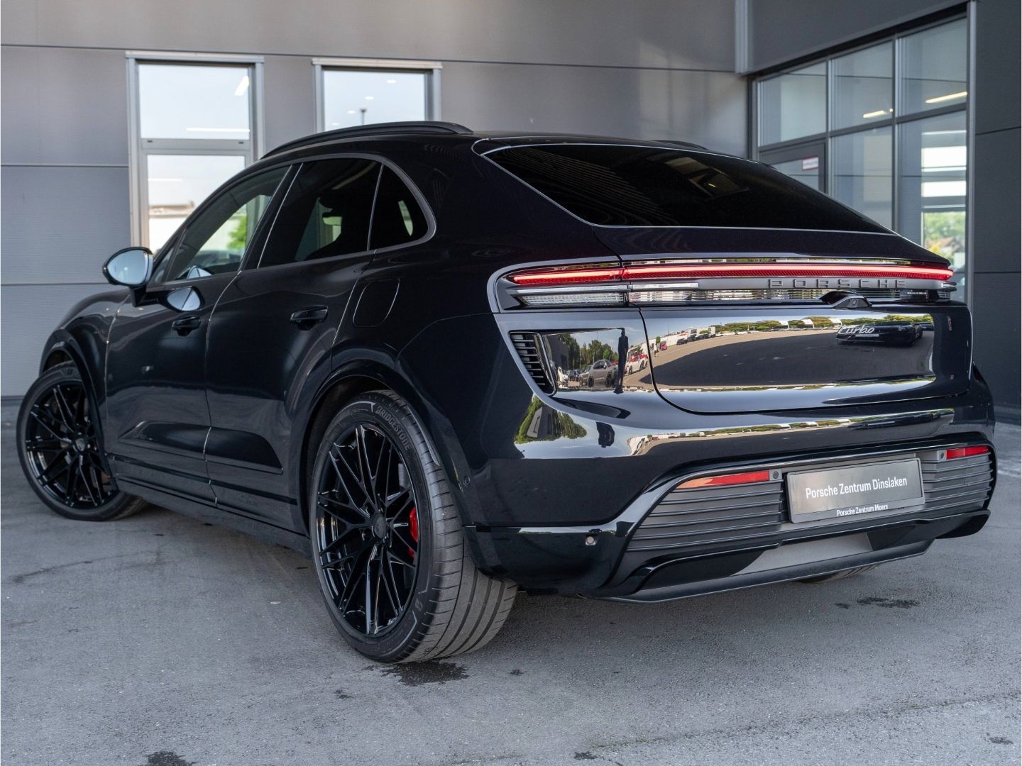 Porsche Macan Turbo Hinterachsl. Head-Up Matrix InnoDriv
