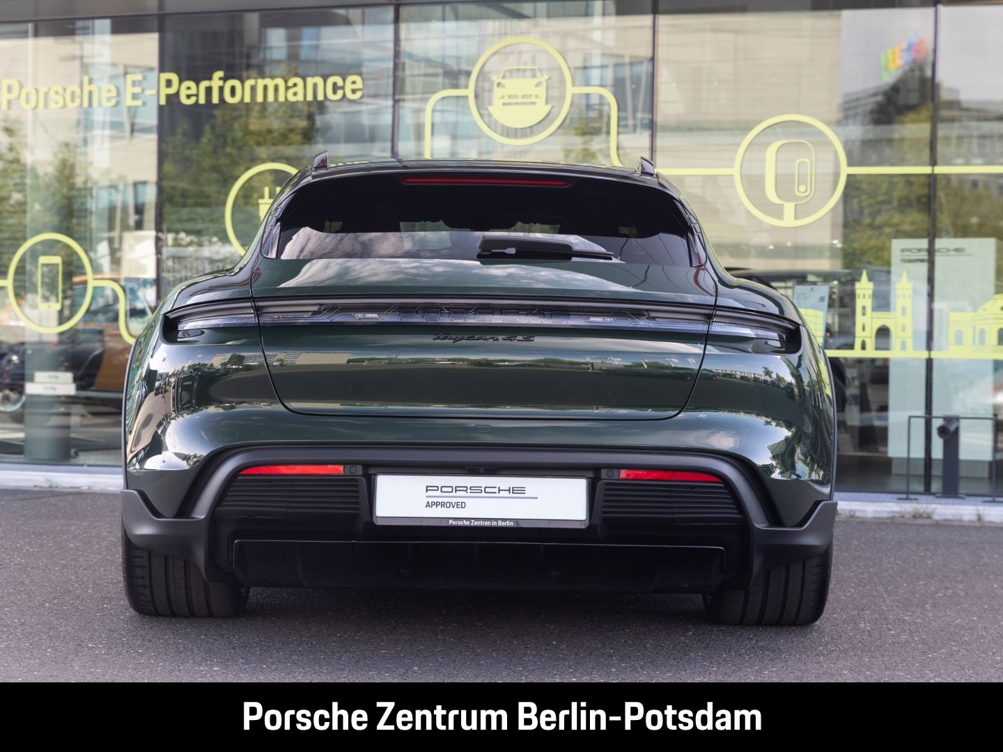 Porsche Taycan 4S Cross Turismo Soft-Close HD-Matrix