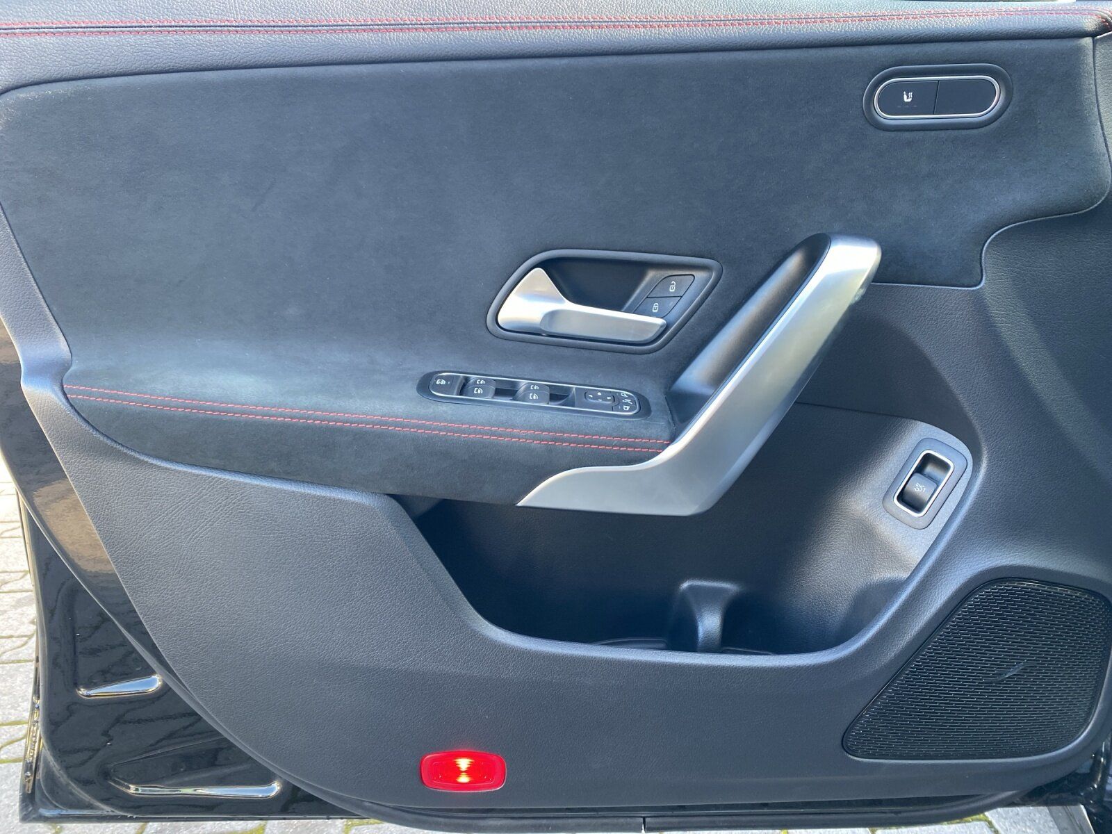 Mercedes-Benz CLA 250 4M AMG - Samsaru's Car Outlet