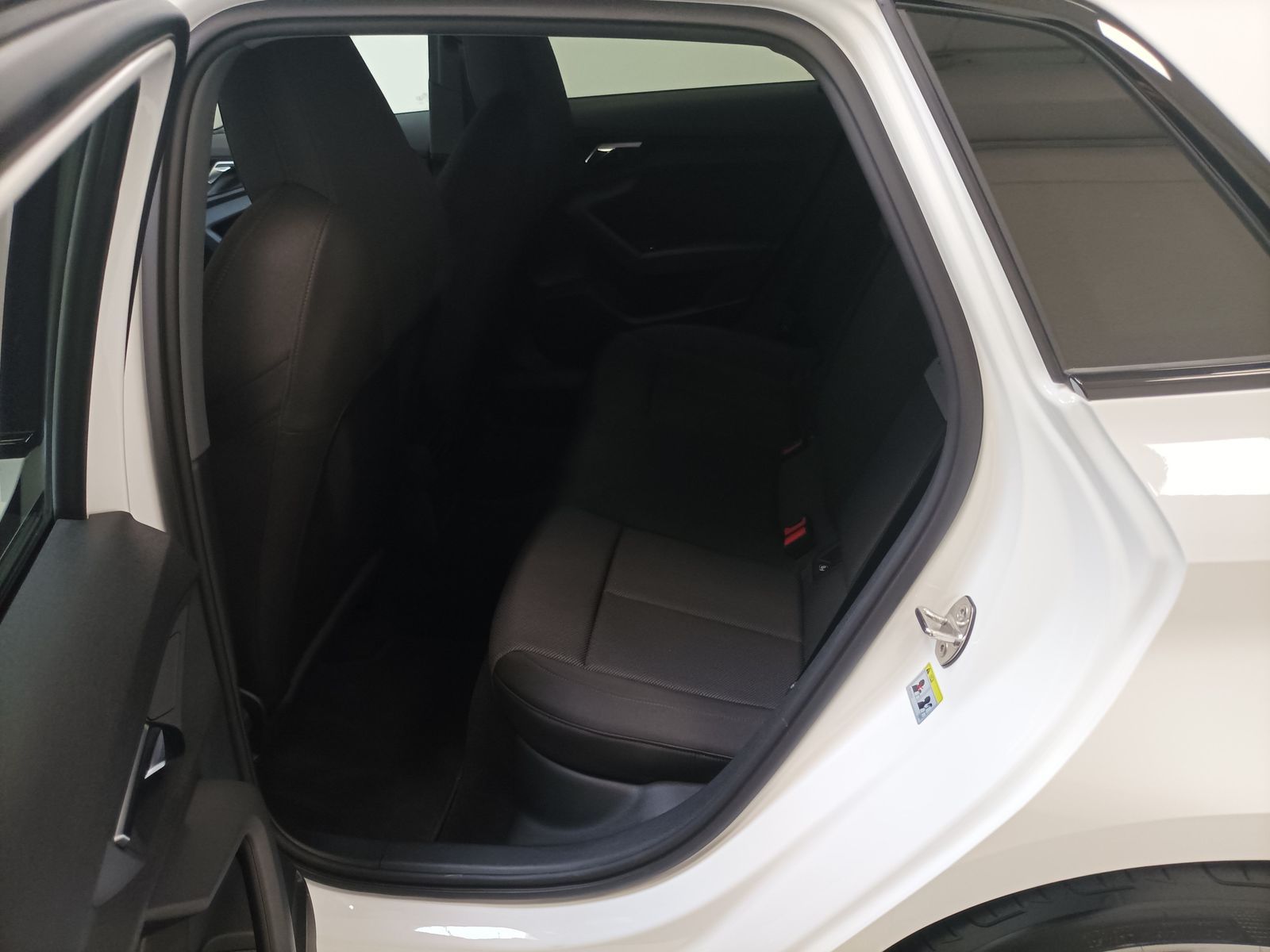 Audi A3 45 1.4 TFSI e S Line|Navi|V. Cockpit|PDC|LED