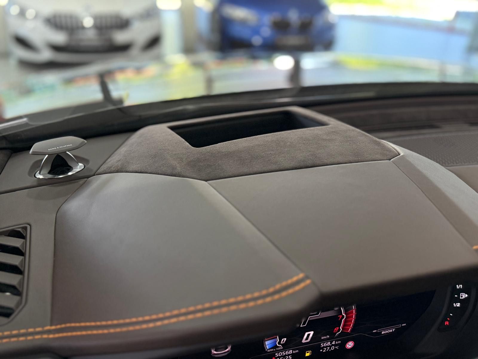 Lamborghini Urus B&O+PANO+HUD+ACC+LASER