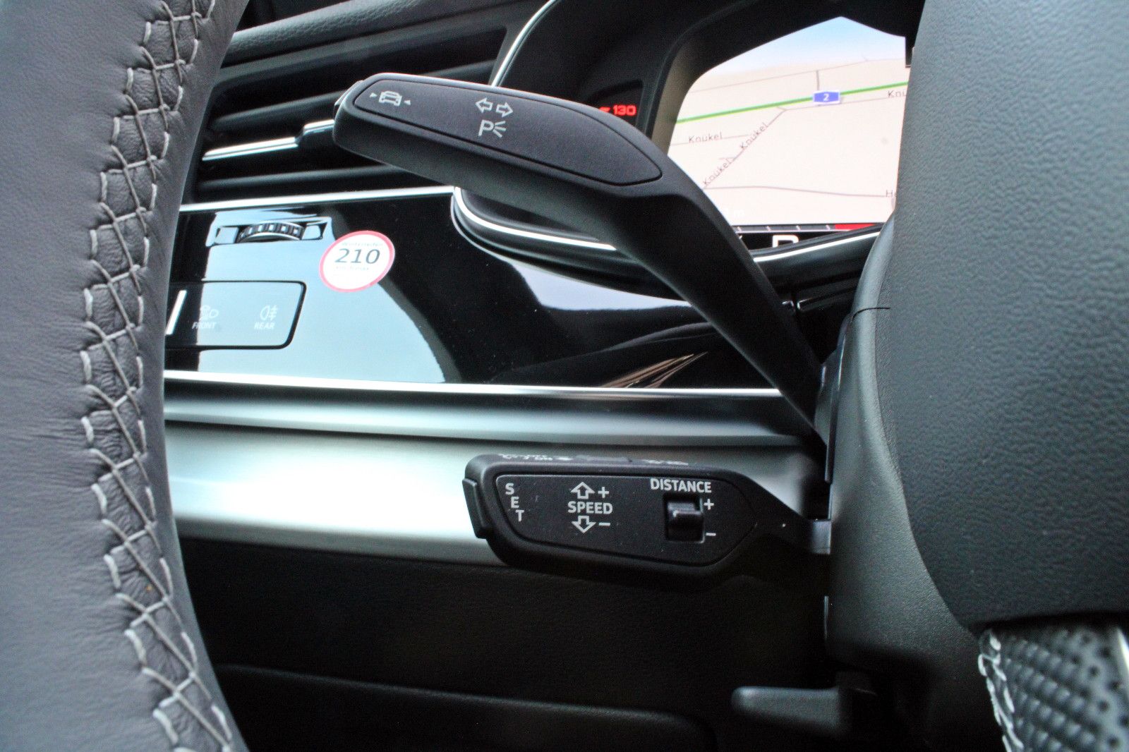 Audi Q7 50TDI S LINE BLACK PANO HUD STHZ AHK MATRIX