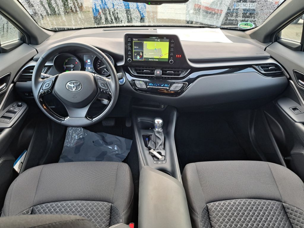 Toyota C-HR 1.8l Hybrid Business-Edition - Samsaru's Car Outlet