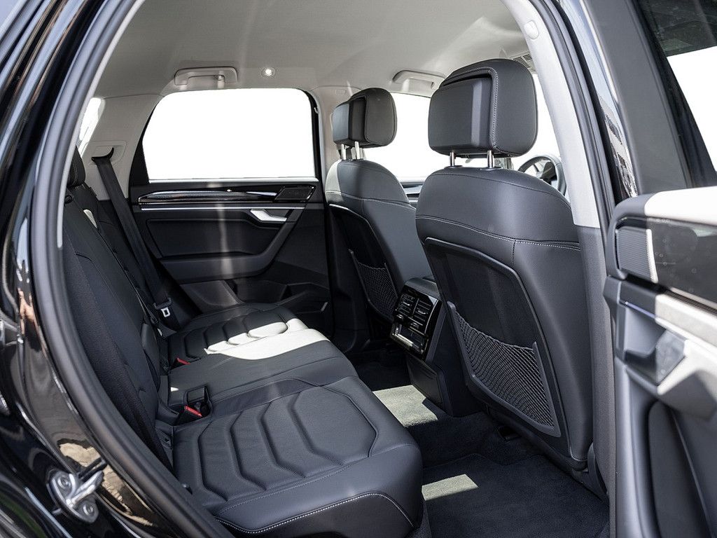 Volkswagen Touareg 3.0 TDI Elegance 4M STHZG AHK IQ DRIVE