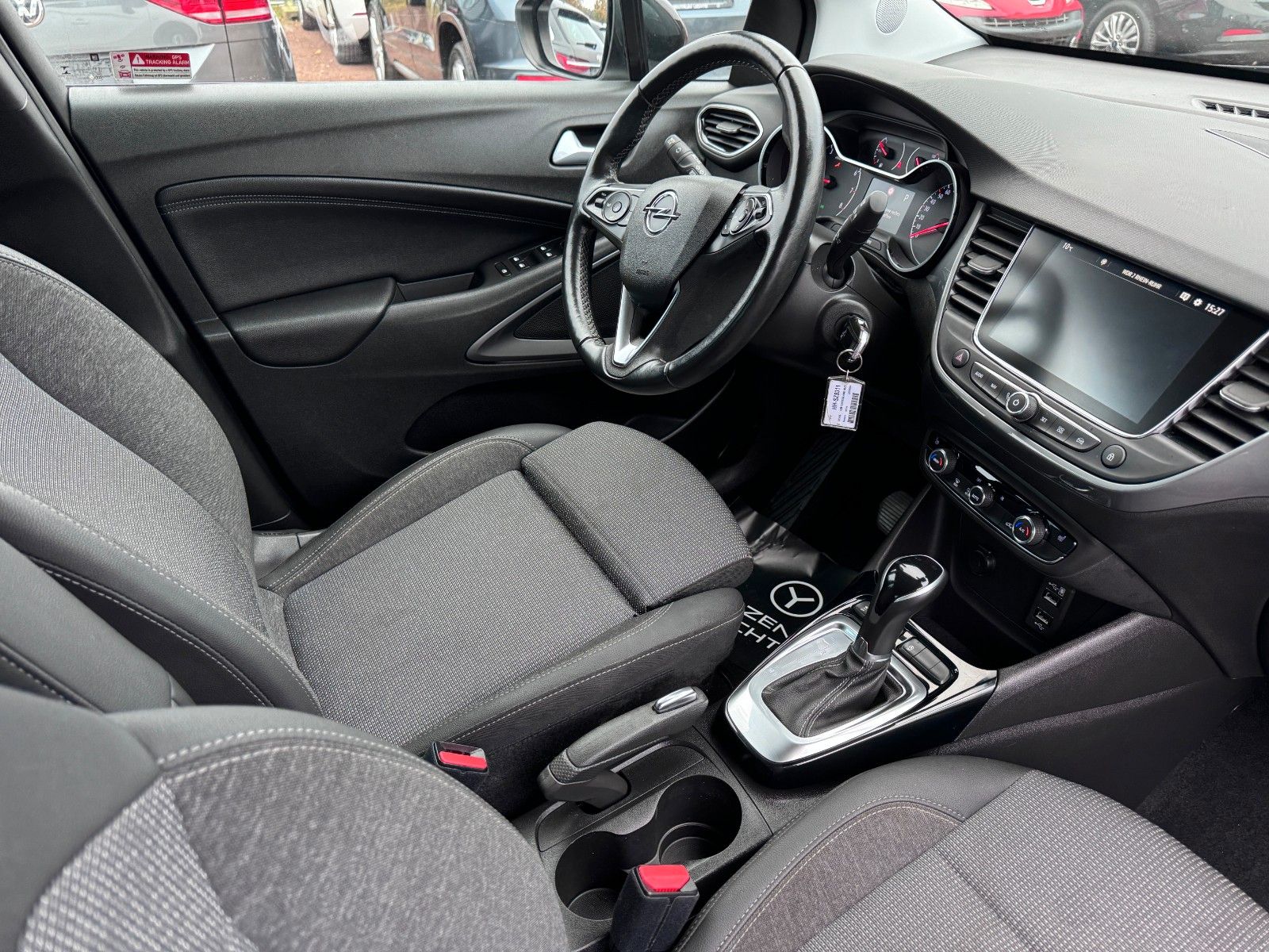 Opel Crossland Elegance - Samsaru's Car Outlet