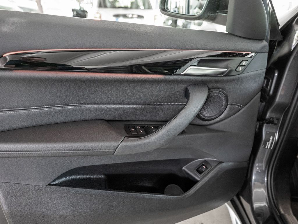 BMW X1 xDrive 20d X-Line - Samsaru's Car Outlet