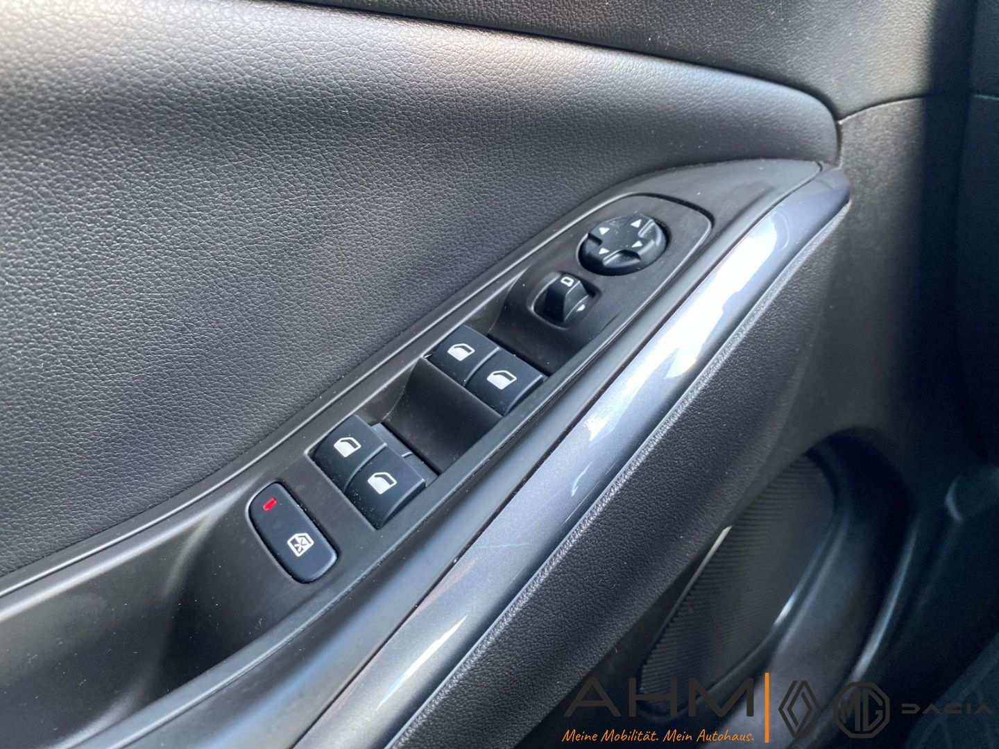 Opel Grandland X Edition 1.5 D - Samsaru's Car Outlet