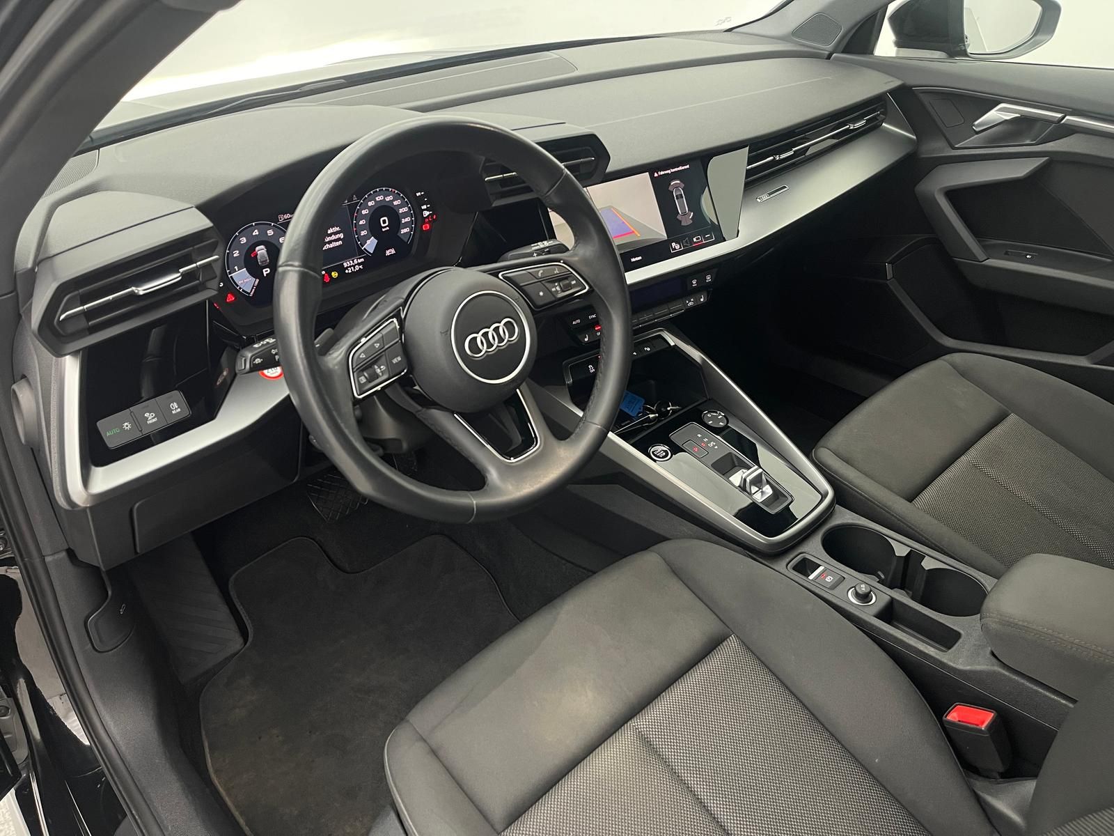 Audi A3 35 TFSI S Line *MATRIX*TEMP*B&O*KEYLESS*KAM*