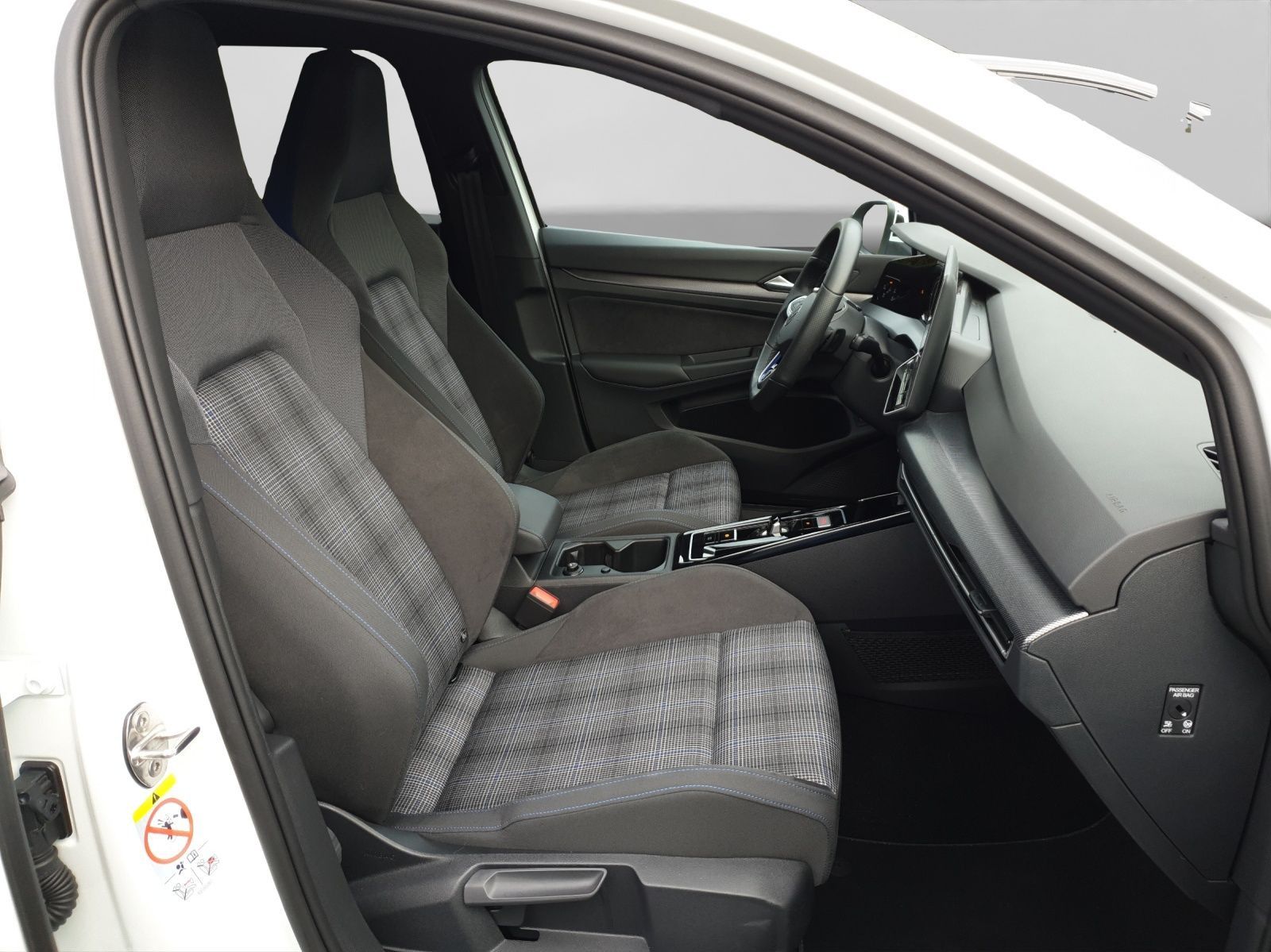 Volkswagen Golf GTE DSG LM18 NAVI KAMERA MATRIX