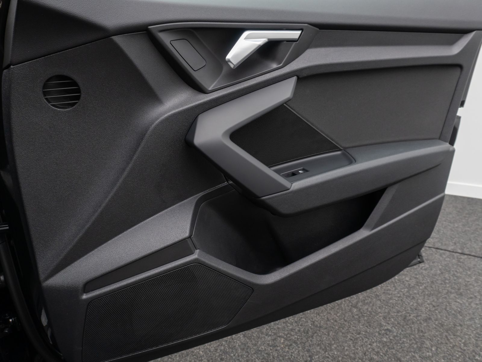 Audi A3 35 TFSI Sportback - Samsaru's Car Outlet