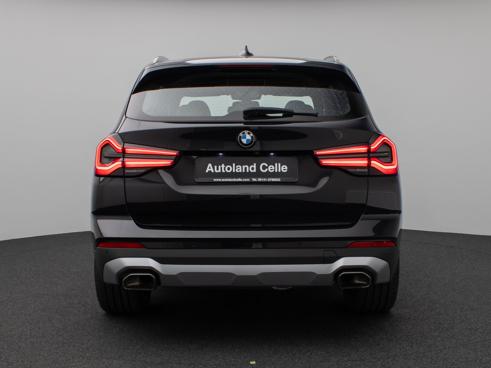 BMW X3 xD30d - Samsaru's Car Outlet
