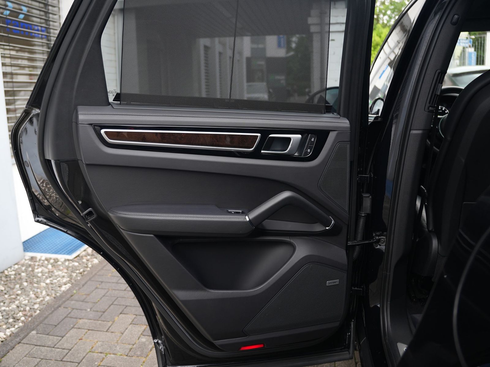 Porsche E-Hybrid MY24-INNODRIVE-ACC-LUFTF.-PANO-BOSE-RS