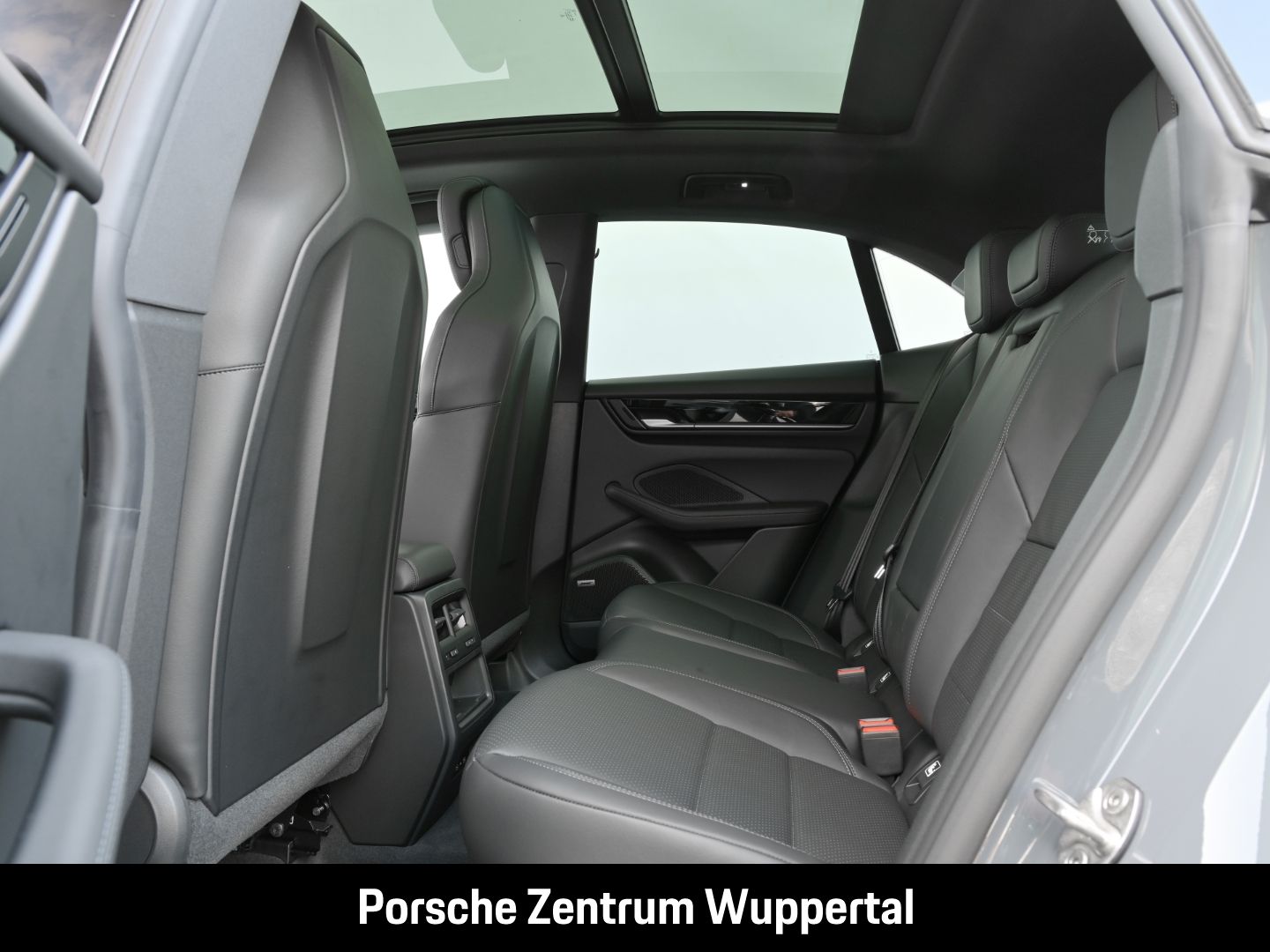 Porsche Macan 4S BOSE LED Surround-View Abstandstempomat