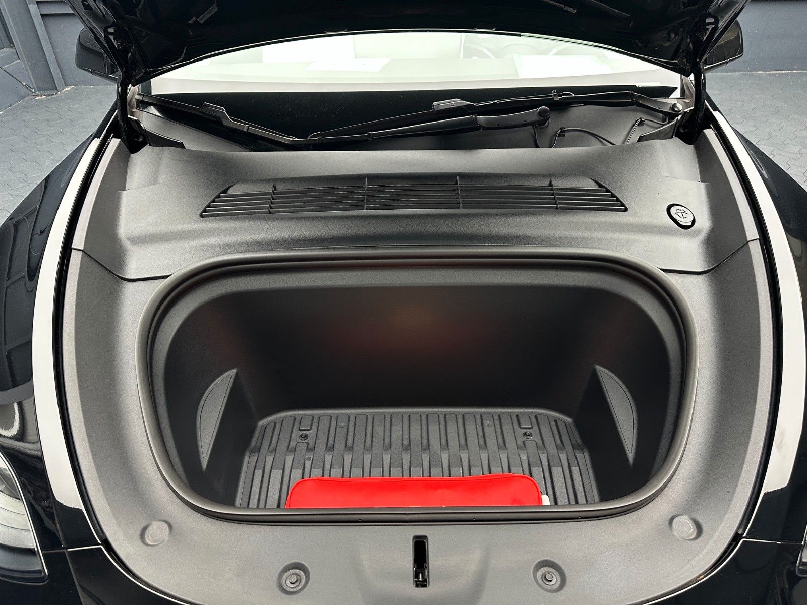 Tesla Model Y Performance Dual AWD*LEDER/Weiss*21Zoll*