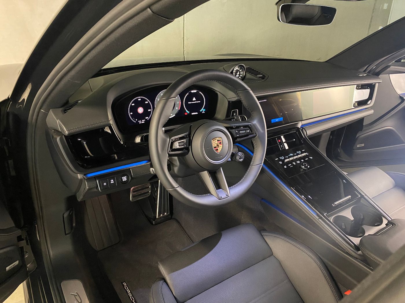 Porsche Panamera 4 | SportDesign Paket | Surround View |