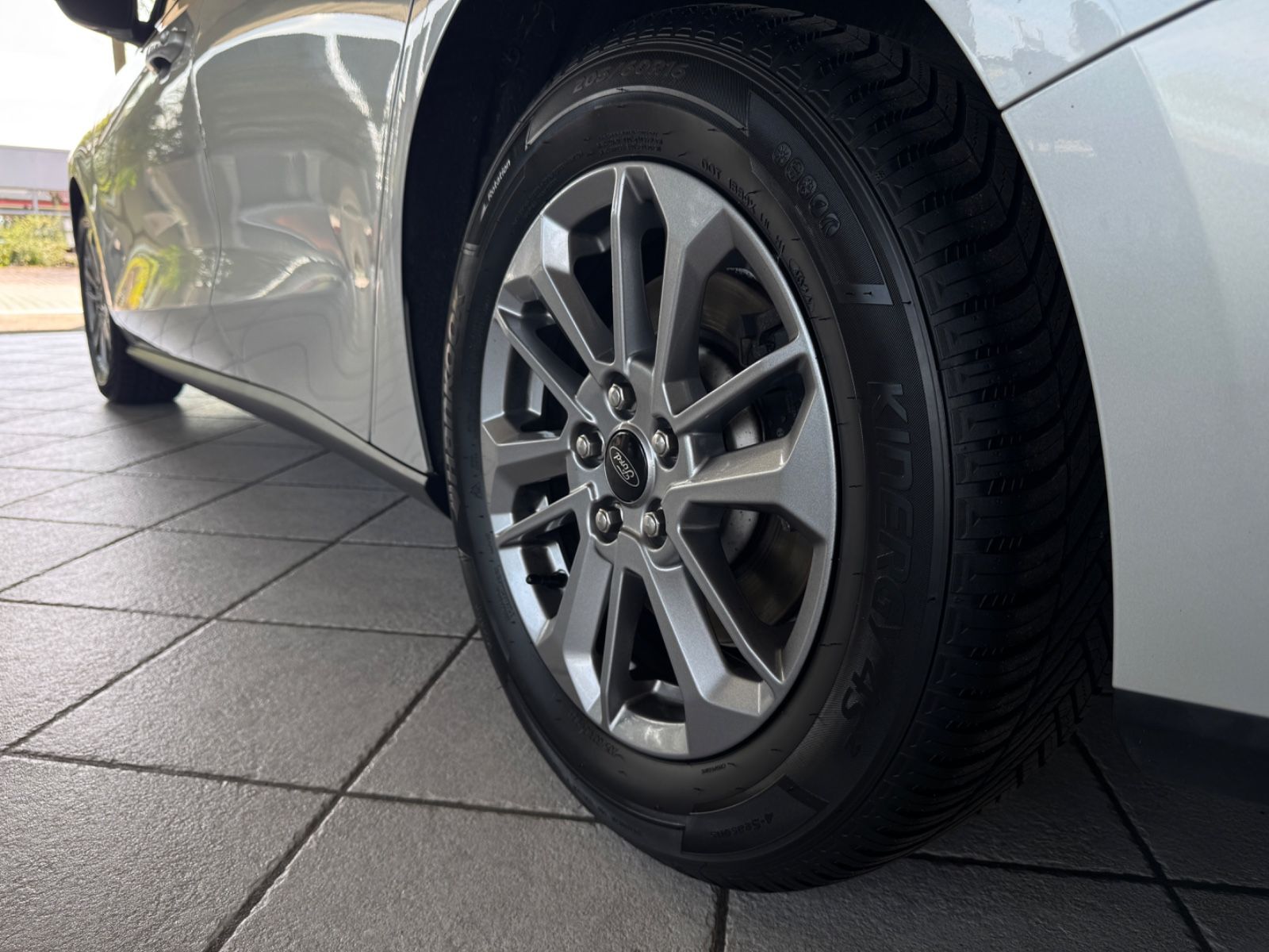 Ford Focus Turnier Titanium X
