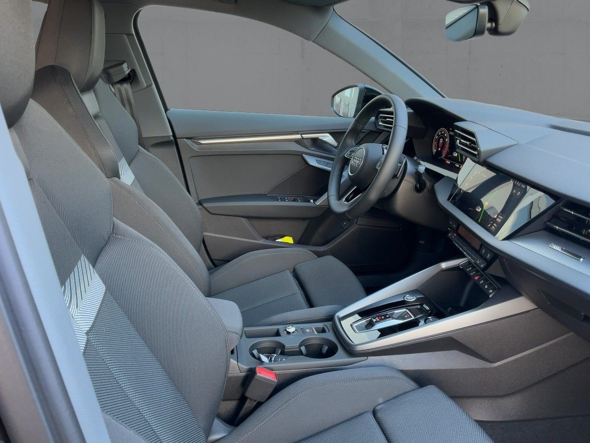 Audi A3 Sportback 35 TFSI S-TR ADVANCED - Samsaru's Car Outlet