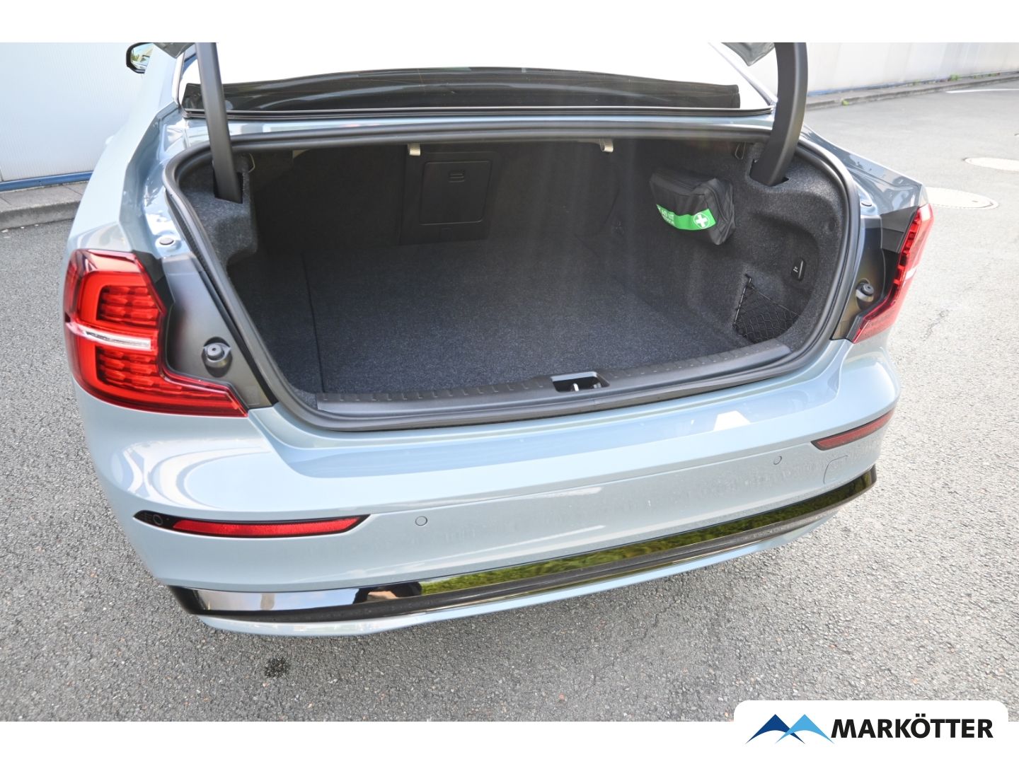Volvo S60 B5 AWD Ultimate Dark ACC/S-Dach/StandH