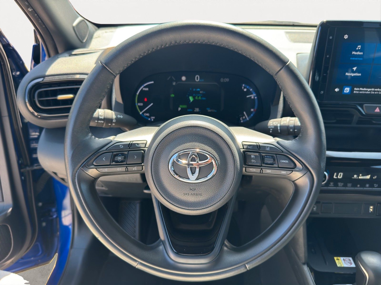 Toyota Yaris Cross Hybrid FWD Adventure