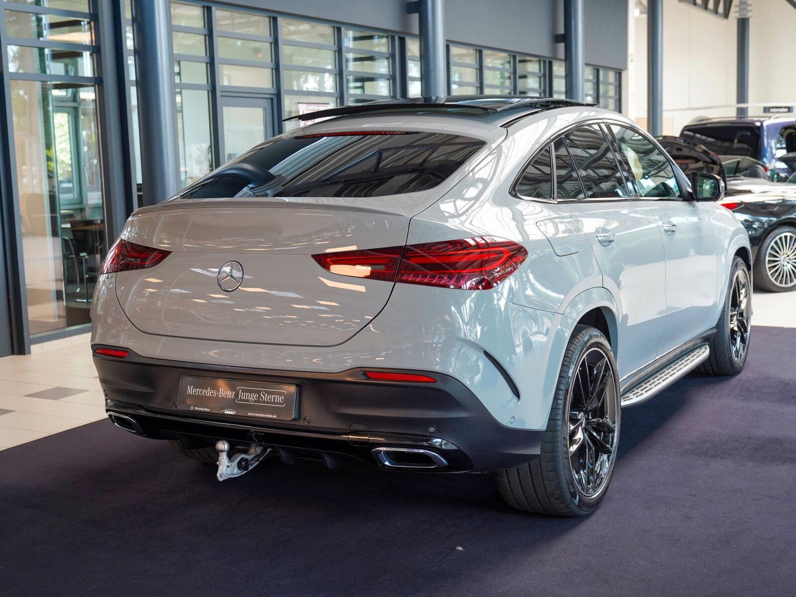 Mercedes-Benz GLE 450 d 4M Coupé AMG Line NP: 147.721€ Carbon