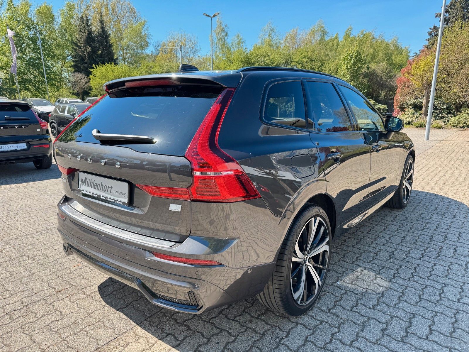 Volvo XC60 T8 AWD ULTIMATE DARK-AHK-Luft-Pano-Sthg-21"
