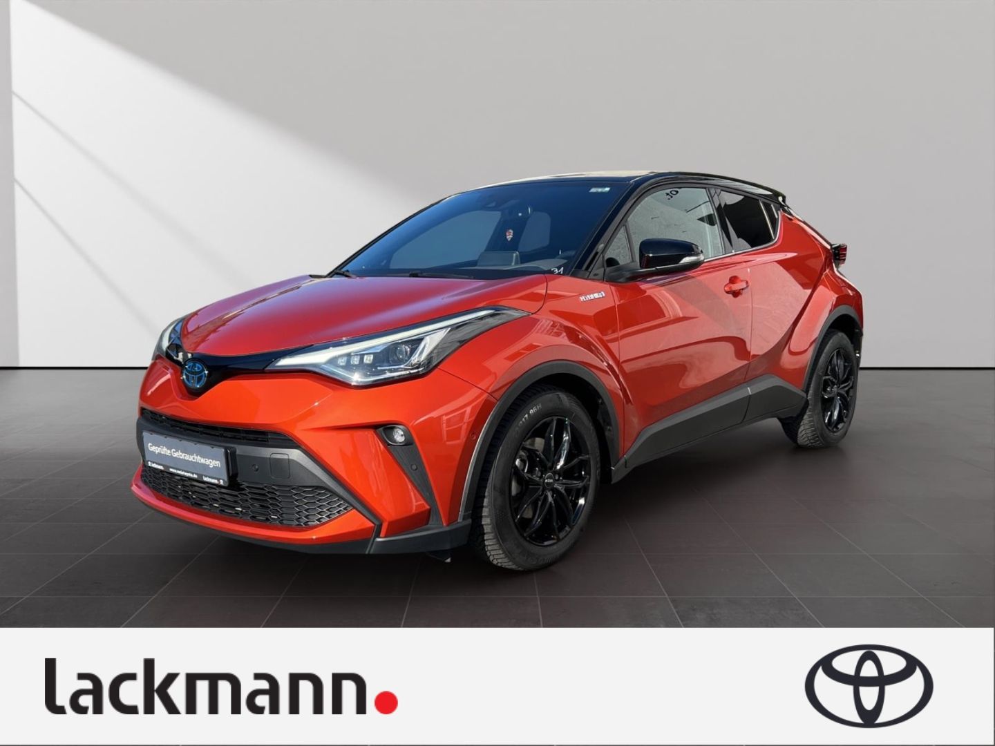 Toyota C-HR 2.0 Hybrid Orange Edition - Samsaru's Car Outlet