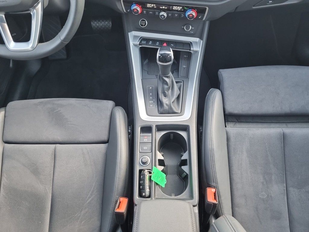 Audi Q3 Sportback S line 40 TFSI quattro - Samsaru's Car Outlet