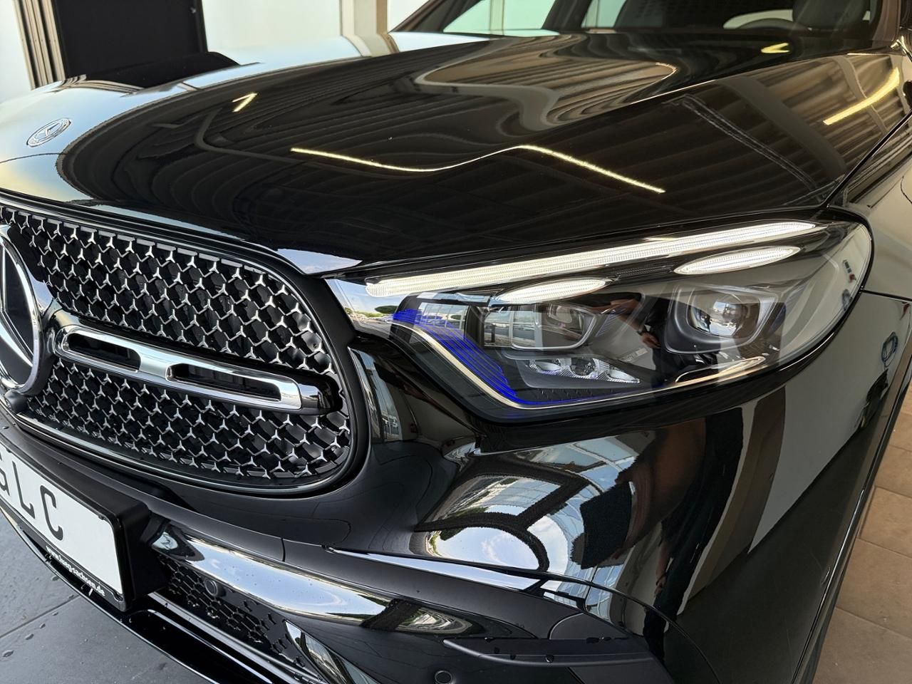 Mercedes-Benz GLC 220 d 4MATIC GLC 220 d 4M AMG - Samsaru's Car Outlet