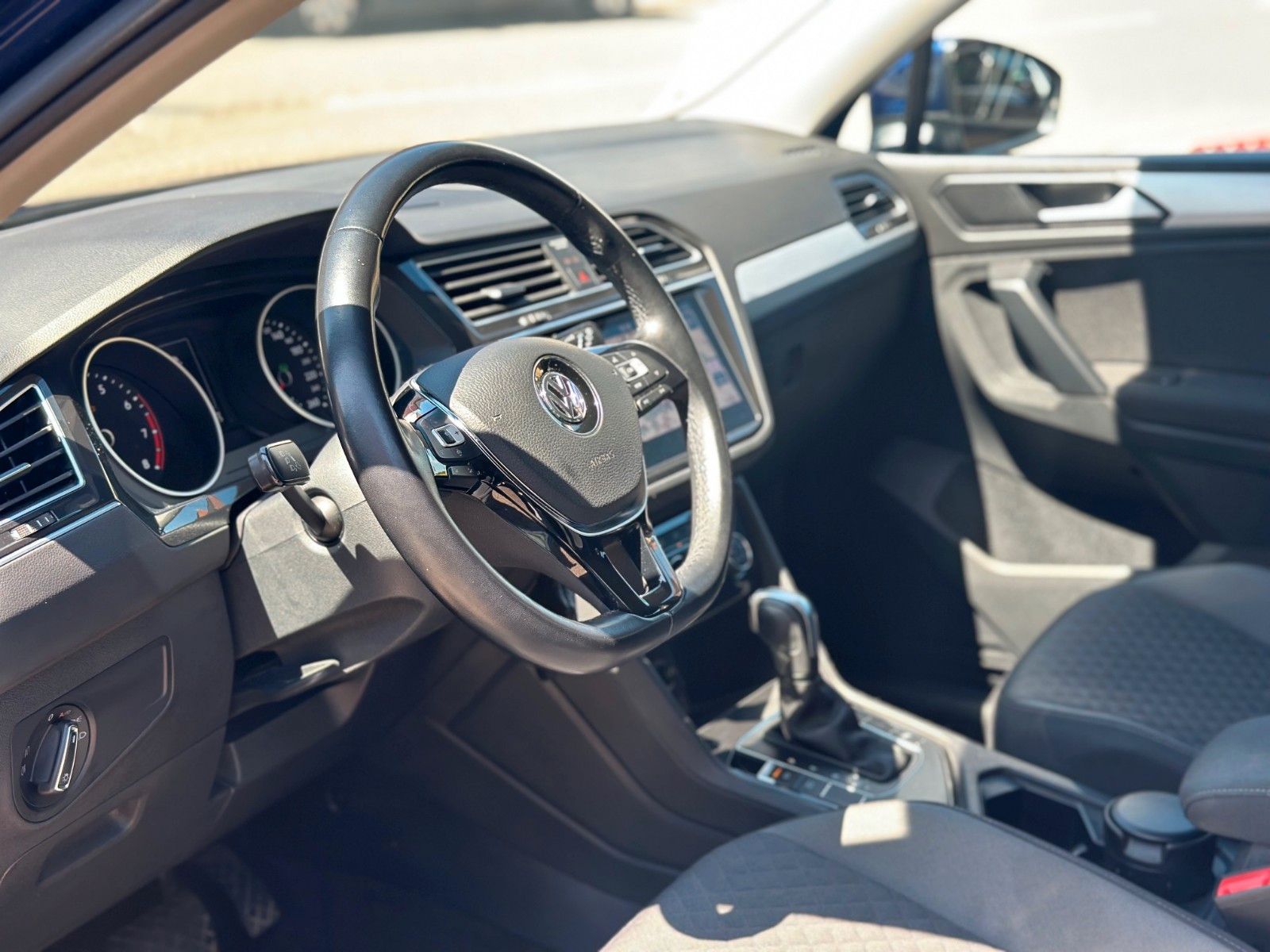 Volkswagen Tiguan Comfortline - Samsaru's Car Outlet