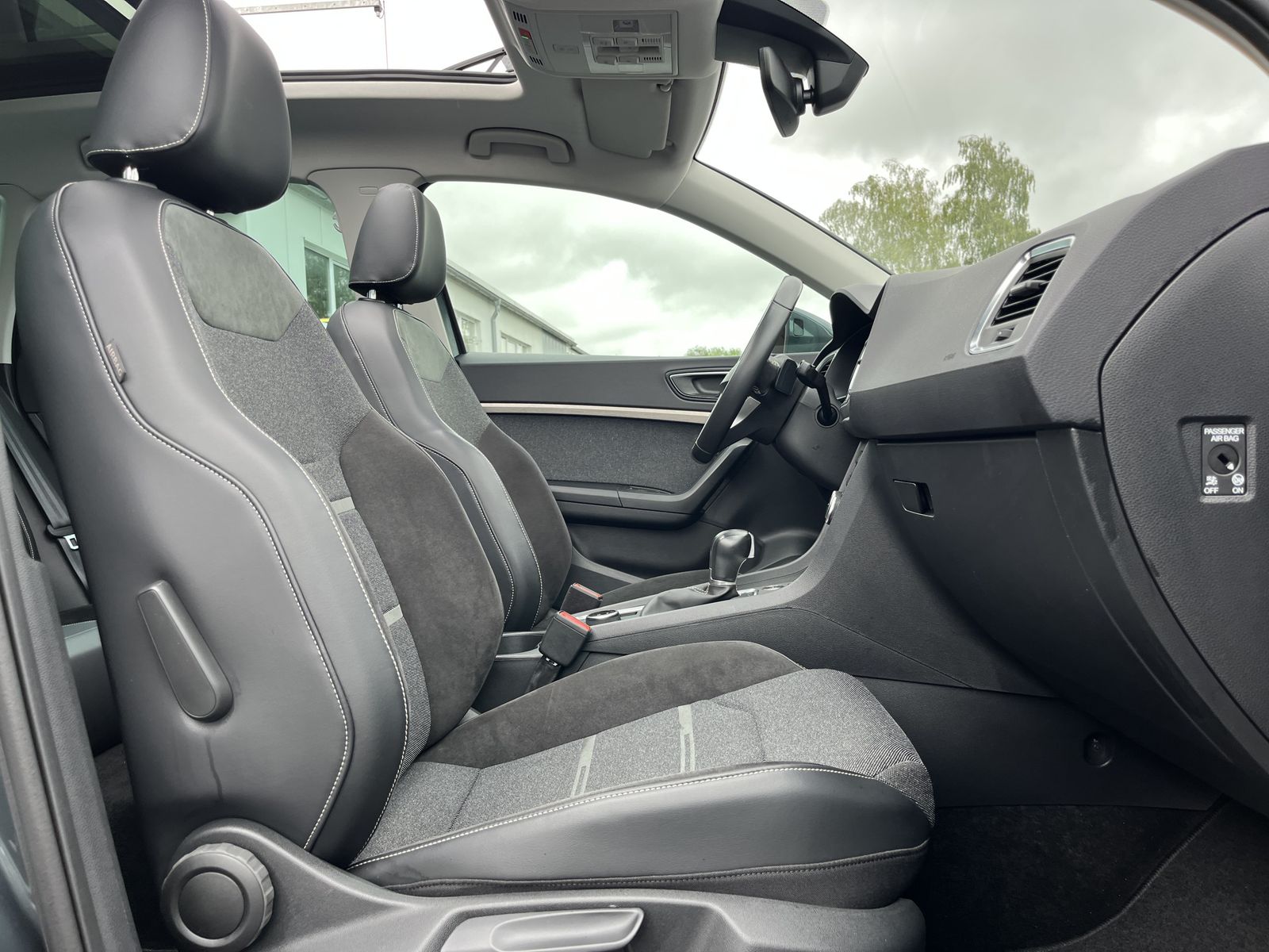 Seat Ateca 1.5 TSI DSG Xperience AHK PANO Navi 360RFK