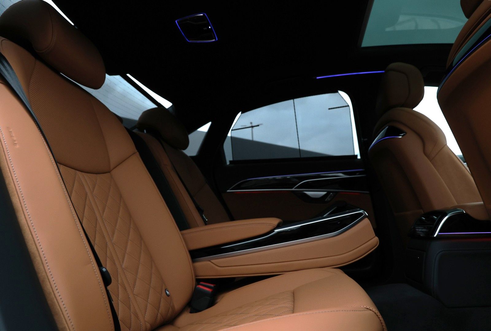 Audi A8 50 TDI quattro S line - Samsaru's Car Outlet