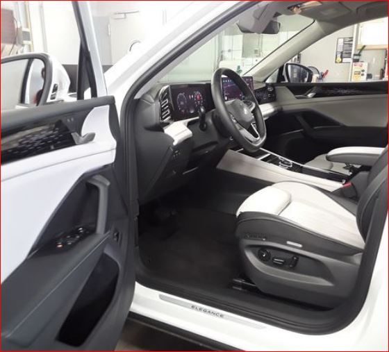 Volkswagen Tiguan 2.0 TDI 4M Elegance Navi Leder StaHz. AHK