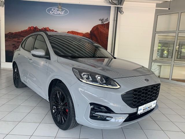 Ford Kuga FHEV GRAPHITE TECH EDITION 4x4 - Samsaru's Car Outlet