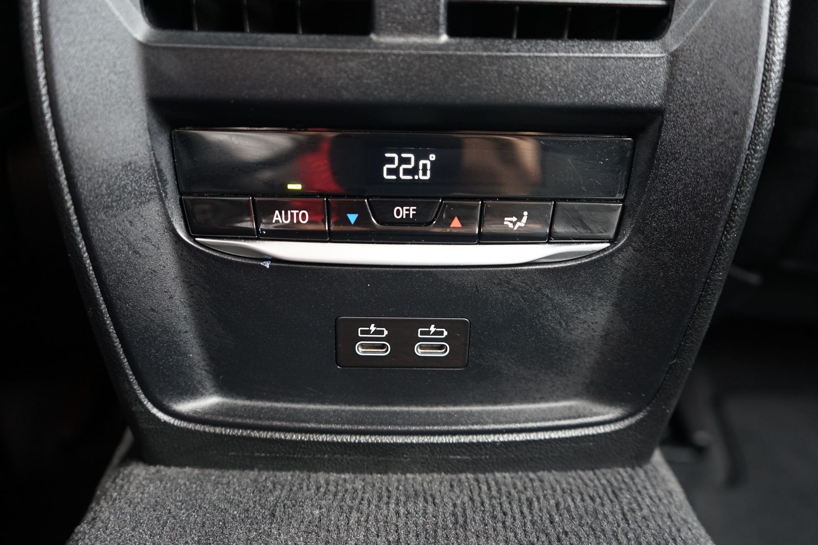 BMW 320e Touring xDrive Sport Line - Samsaru's Car Outlet