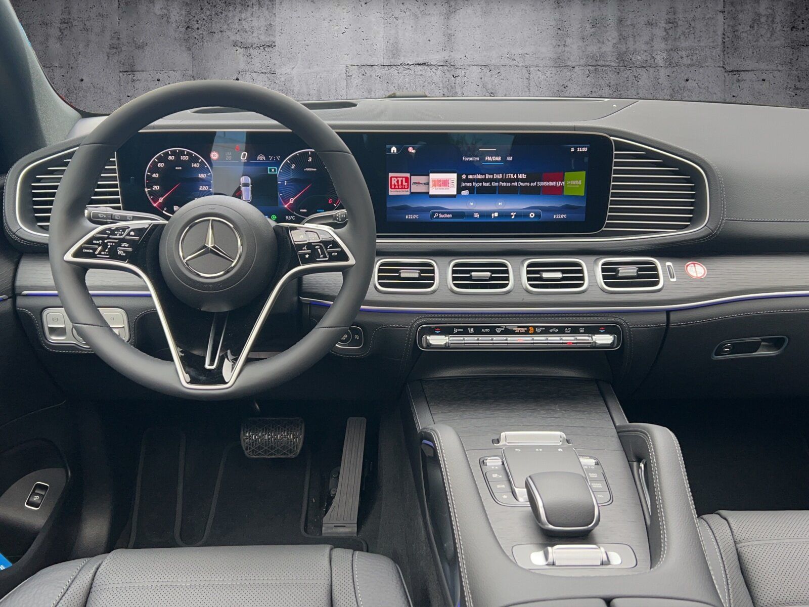 Mercedes-Benz GLE 450 d 4M AMG+NIGHT+22+AHK+HUD+PANO+360+STAND