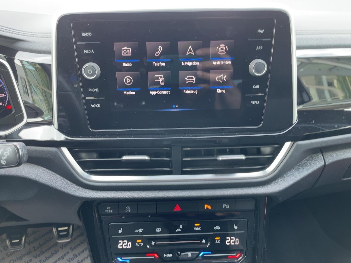 Volkswagen T-Roc R-Line TDI - Samsaru's Car Outlet