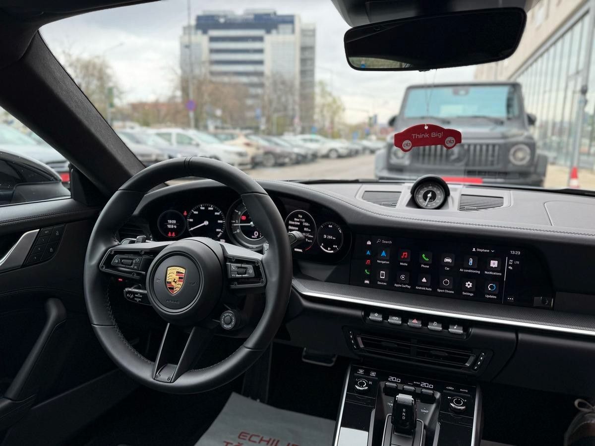 Porsche 911 Turbo - Samsaru's Car Outlet