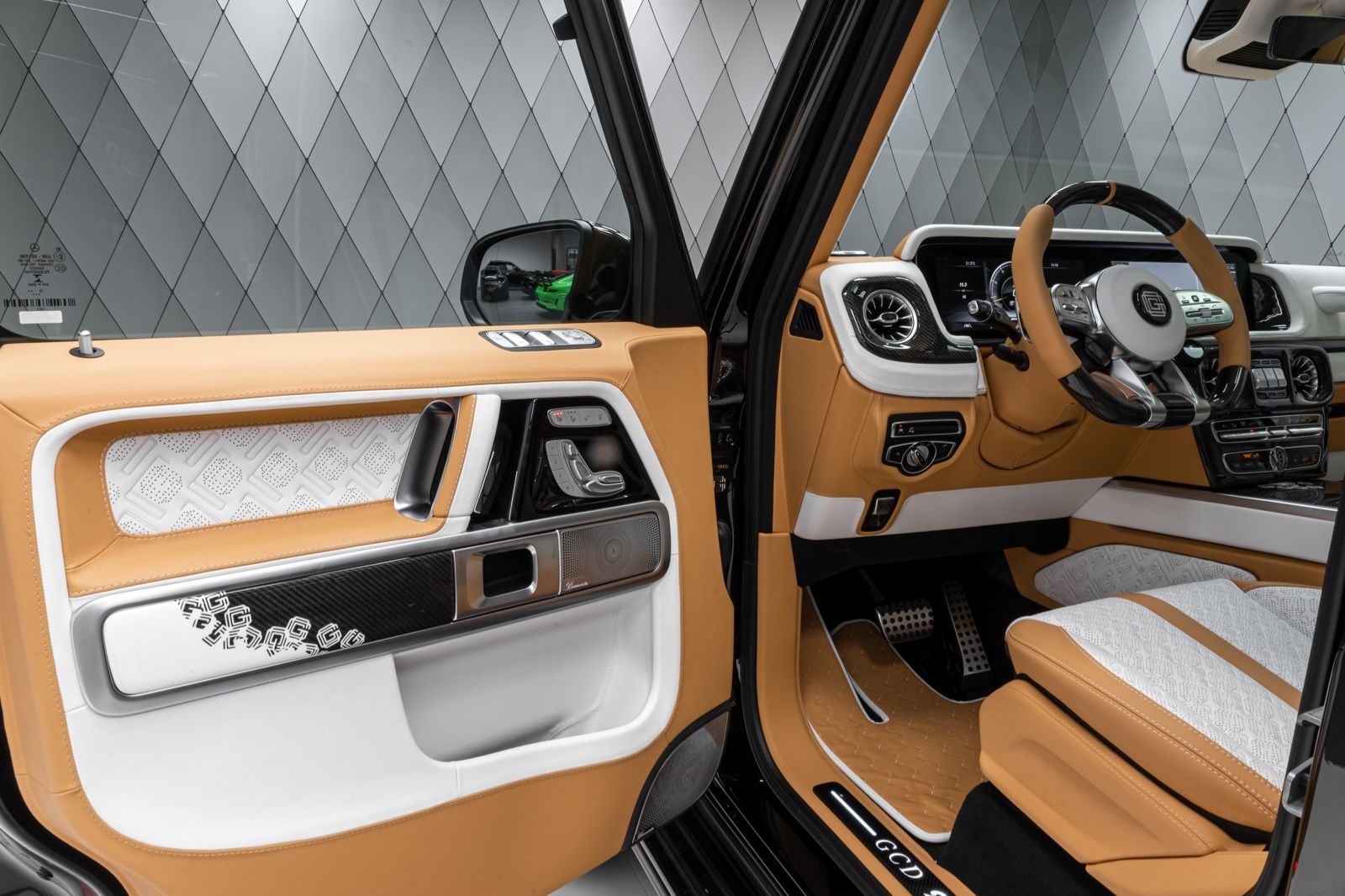 Mercedes-Benz GCD 820 - Samsaru's Car Outlet